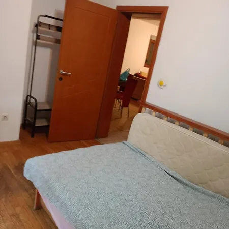 Comfy Oliva 16 3* Podgorica